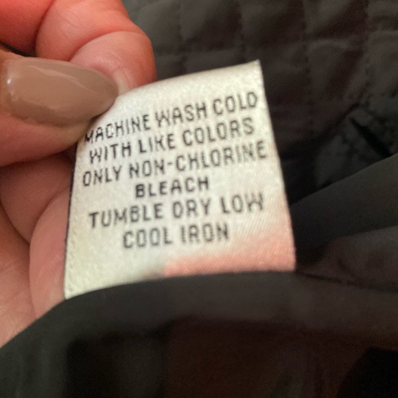 Vest - Picture 4 of 7